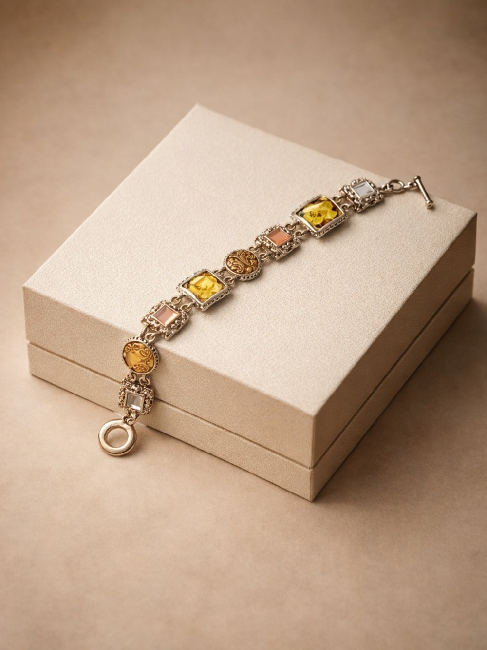 Liz Claiborne NWT Gold Charm Bracelet Square Stone Toggle Vintage Style